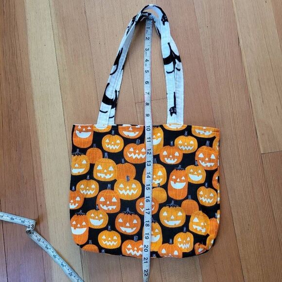 Halloween reversible felt tote pumpkin black cat print glow in the dark spooky h - Picture 7 of 8